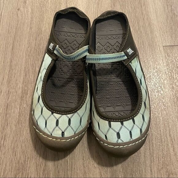 Muk Luks, light blue/grey slide ons size 6 - Picture 1 of 6